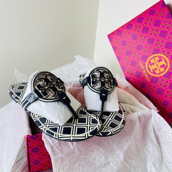 Tory Burch New Ivory & Coffee Metal Miller Leather Sandal - size 7